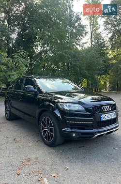 Позашляховик / Кросовер Audi Q7 2007 в 
