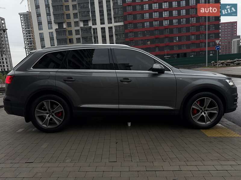 Внедорожник / Кроссовер Audi Q7 2016 в Киеве фото 28 Внедорожник / Кроссовер Audi Q7 2016 в Киеве