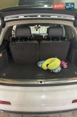 Внедорожник / Кроссовер Audi Q7 2011 в 