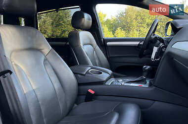Позашляховик / Кросовер Audi Q7 2014 в 