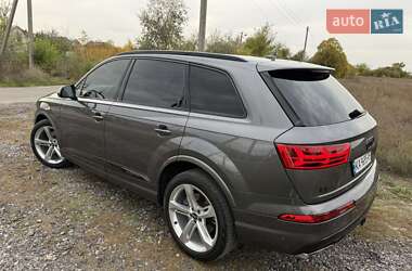 Внедорожник / Кроссовер Audi Q7 2019 в 