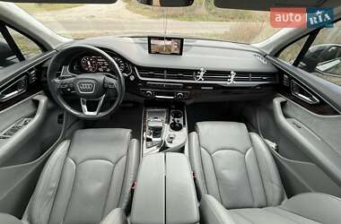 Внедорожник / Кроссовер Audi Q7 2019 в 