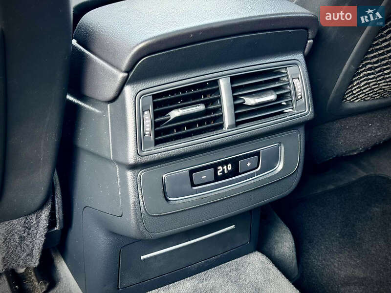Позашляховик / Кросовер Audi Q7 2017 в Києві