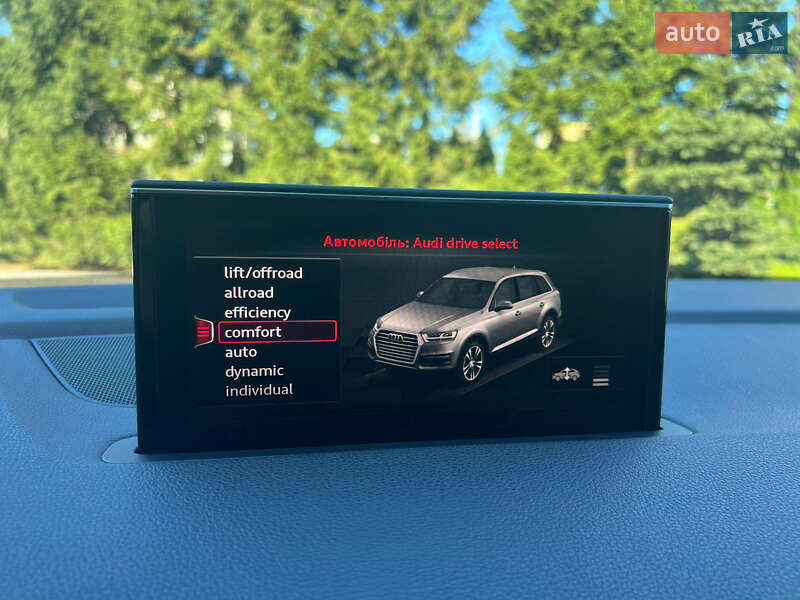 Внедорожник / Кроссовер Audi Q7 2017 в Тернополе