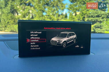 Позашляховик / Кросовер Audi Q7 2017 в 