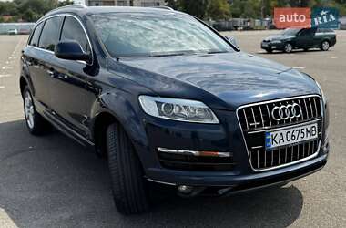 Внедорожник / Кроссовер Audi Q7 2013 в Киеве