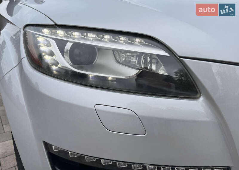Позашляховик / Кросовер Audi Q7 2011 в Івано-Франківську