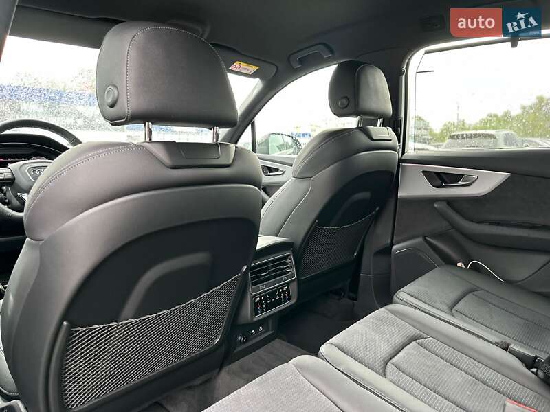 Позашляховик / Кросовер Audi Q7 2025 в Києві фото 72 Позашляховик / Кросовер Audi Q7 2025 в Києві