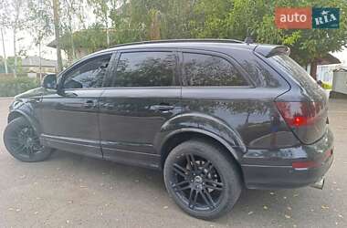 Позашляховик / Кросовер Audi Q7 2008 в 