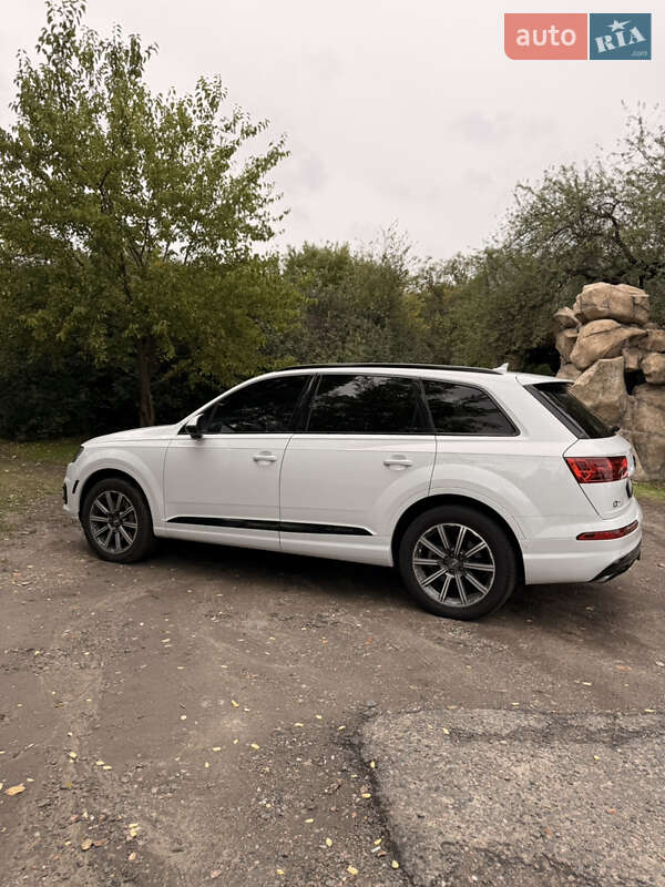 Внедорожник / Кроссовер Audi Q7 2016 в Одессе фото 7 Внедорожник / Кроссовер Audi Q7 2016 в Одессе