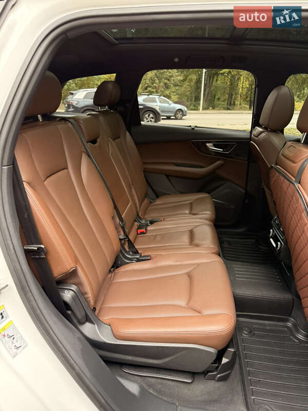 Внедорожник / Кроссовер Audi Q7 2016 в Одессе фото 16 Внедорожник / Кроссовер Audi Q7 2016 в Одессе
