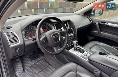 Позашляховик / Кросовер Audi Q7 2008 в 