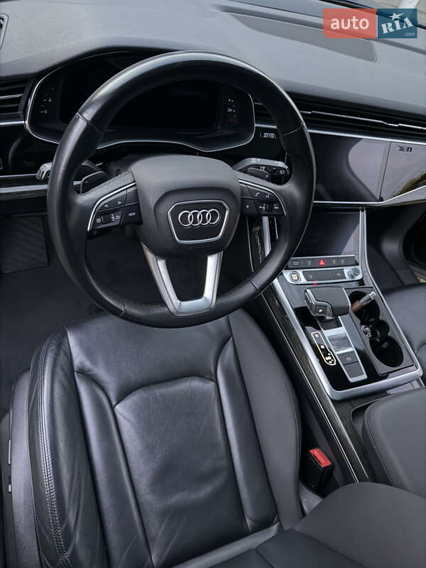 Позашляховик / Кросовер Audi Q7 2020 в Коломиї