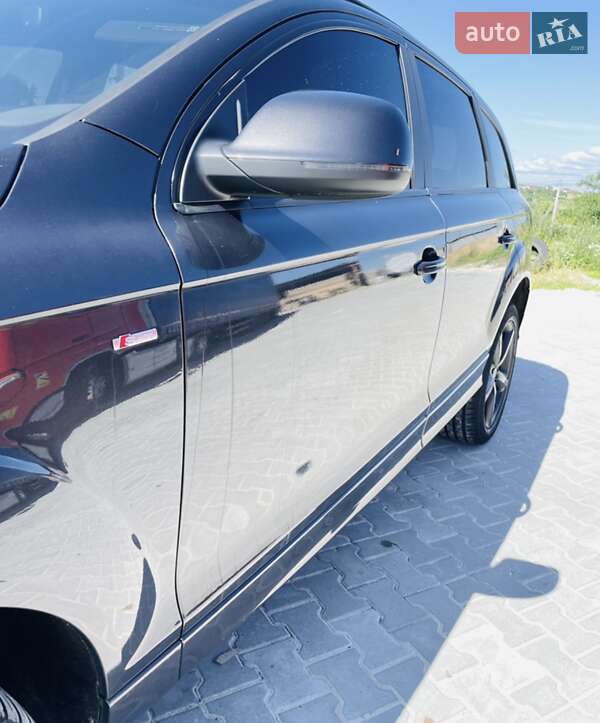 Позашляховик / Кросовер Audi Q7 2014 в Львові