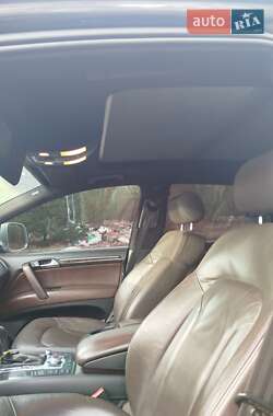 Позашляховик / Кросовер Audi Q7 2006 в 