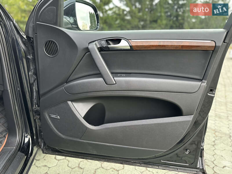 Внедорожник / Кроссовер Audi Q7 2012 в Львове