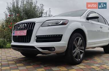 Позашляховик / Кросовер Audi Q7 2015 в 