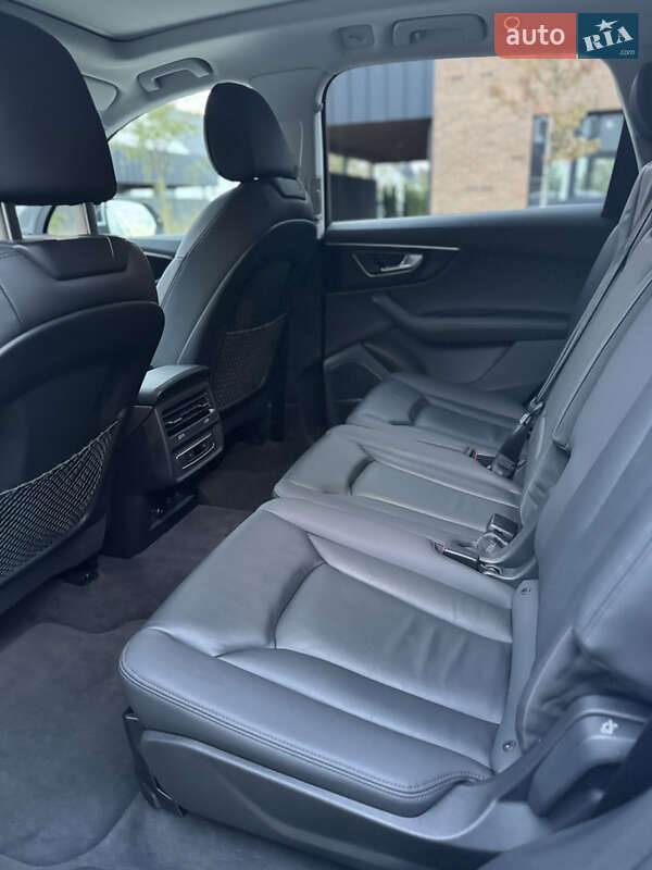 Внедорожник / Кроссовер Audi Q7 2022 в Львове фото 31 Внедорожник / Кроссовер Audi Q7 2022 в Львове