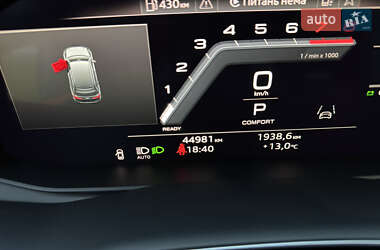 Внедорожник / Кроссовер Audi Q7 2022 в 