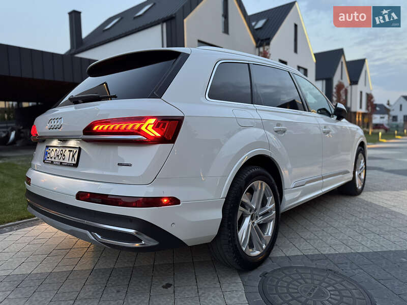 Внедорожник / Кроссовер Audi Q7 2022 в Львове фото 7 Внедорожник / Кроссовер Audi Q7 2022 в Львове