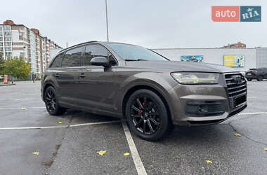 Позашляховик / Кросовер Audi Q7 2016 в Івано-Франківську