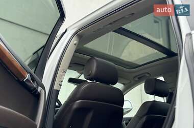 Позашляховик / Кросовер Audi Q7 2015 в 
