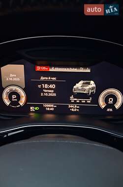 Позашляховик / Кросовер Audi Q7 2020 в 