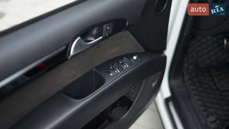 Внедорожник / Кроссовер Audi Q7 2013 в Львове