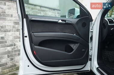 Внедорожник / Кроссовер Audi Q7 2013 в 