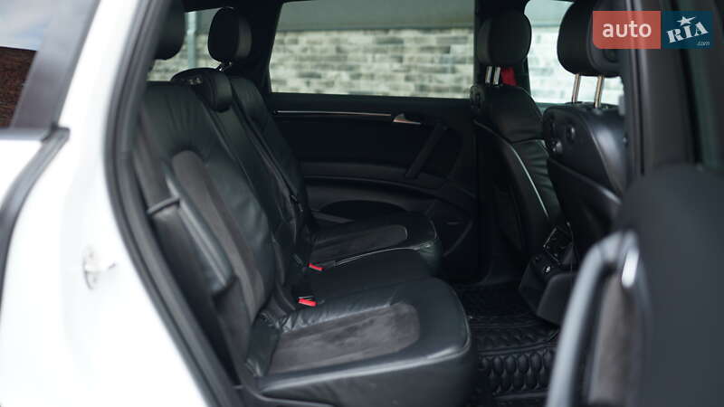 Внедорожник / Кроссовер Audi Q7 2013 в Львове