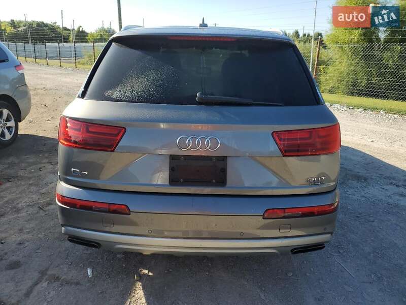 Позашляховик / Кросовер Audi Q7 2016 в Вінниці