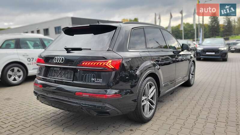 Позашляховик / Кросовер Audi Q7 2023 в Хмельницькому