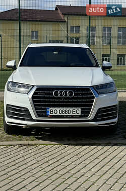 Audi Q7 2017