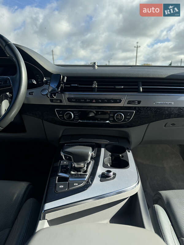 Внедорожник / Кроссовер Audi Q7 2017 в Бучаче фото 7 Внедорожник / Кроссовер Audi Q7 2017 в Бучаче