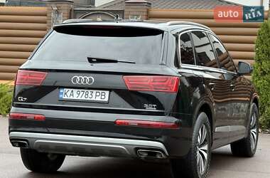 Позашляховик / Кросовер Audi Q7 2016 в 