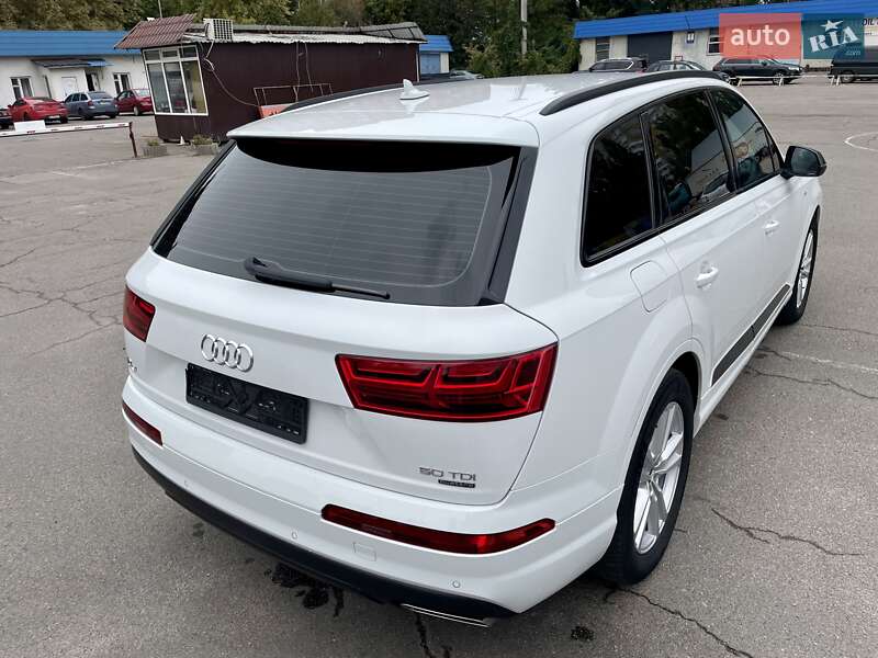 Внедорожник / Кроссовер Audi Q7 2019 в Киеве