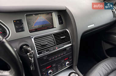 Позашляховик / Кросовер Audi Q7 2008 в 