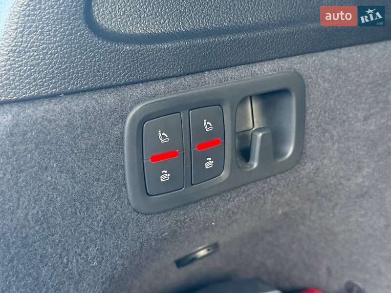 Позашляховик / Кросовер Audi Q7 2018 в Хмельницькому