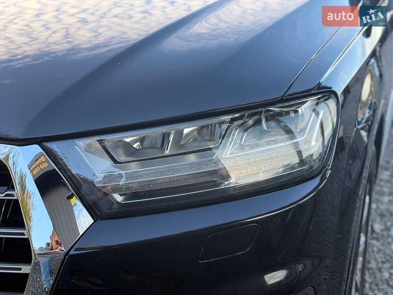 Позашляховик / Кросовер Audi Q7 2018 в Хмельницькому