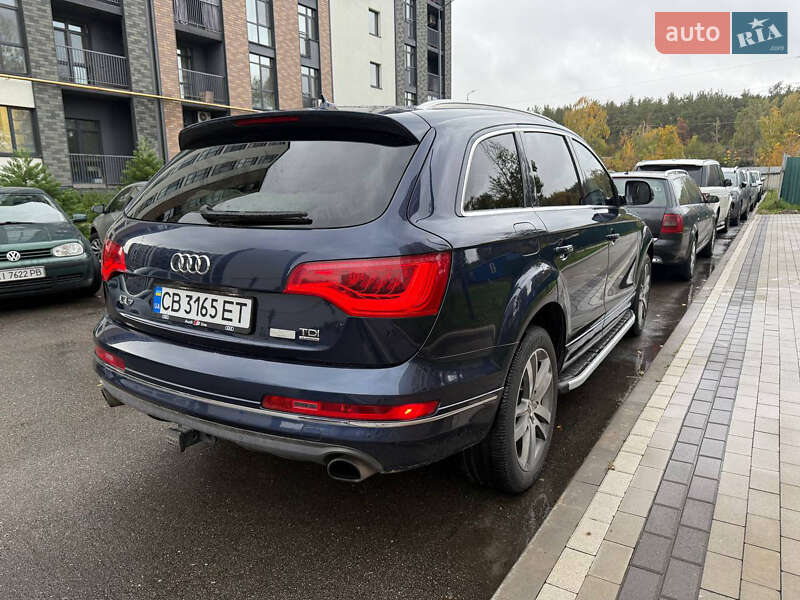 Позашляховик / Кросовер Audi Q7 2014 в Києві