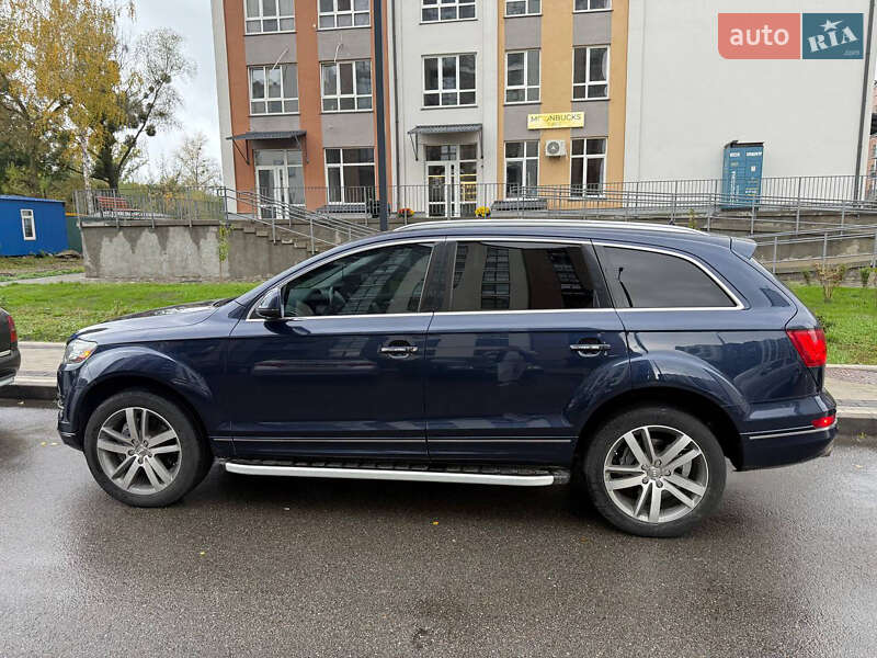 Позашляховик / Кросовер Audi Q7 2014 в Києві