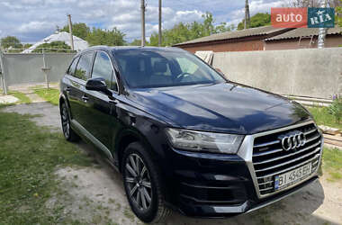 Позашляховик / Кросовер Audi Q7 2017 в Зіньківі