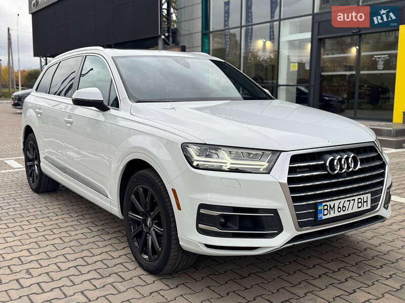 Позашляховик / Кросовер Audi Q7 2016 в Сумах