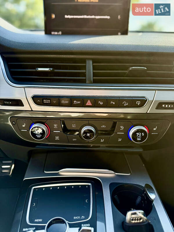 Позашляховик / Кросовер Audi Q7 2016 в Дніпрі фото 13 Позашляховик / Кросовер Audi Q7 2016 в Дніпрі