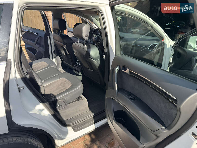 Позашляховик / Кросовер Audi Q7 2013 в Києві фото 13 Позашляховик / Кросовер Audi Q7 2013 в Києві