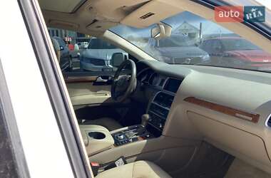 Внедорожник / Кроссовер Audi Q7 2013 в 