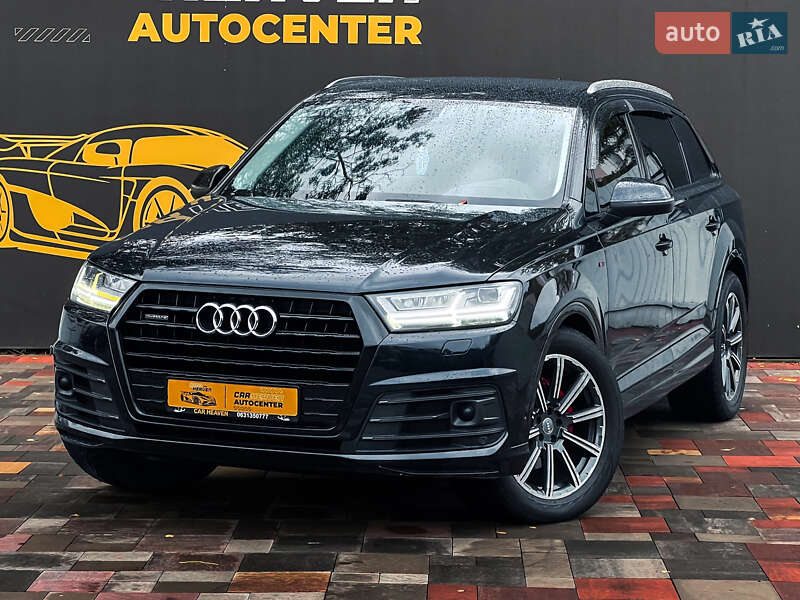 Позашляховик / Кросовер Audi Q7 2017 в 