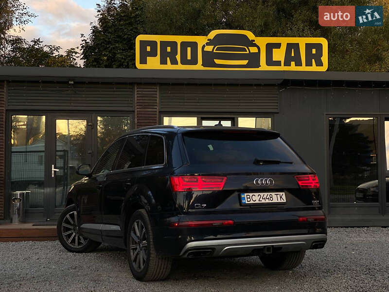 Внедорожник / Кроссовер Audi Q7 2017 в Львове