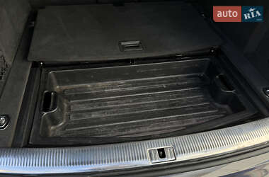 Позашляховик / Кросовер Audi Q7 2006 в 