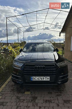 Audi Q7 2017
